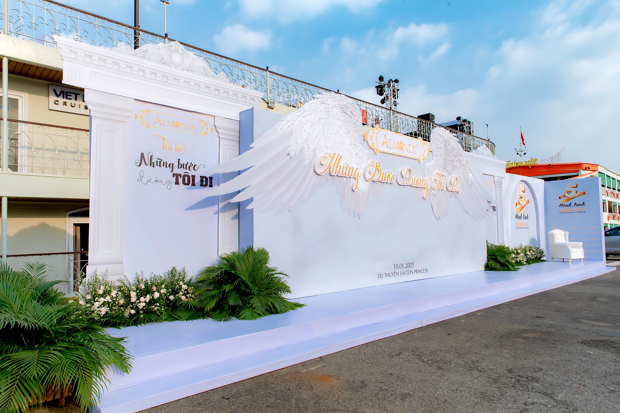 Thi công photo booth sự kiện